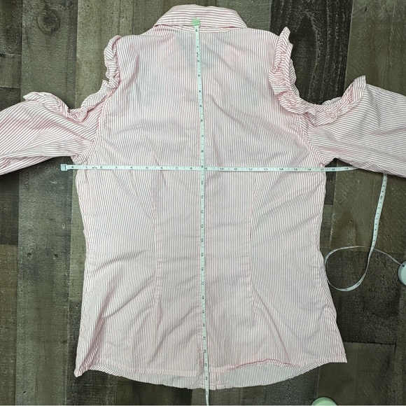 Nanette Lepore Flamingo Dream Pink Ruffled Cold Shoulser Button Down Shirt Small - Picture 9 of 11